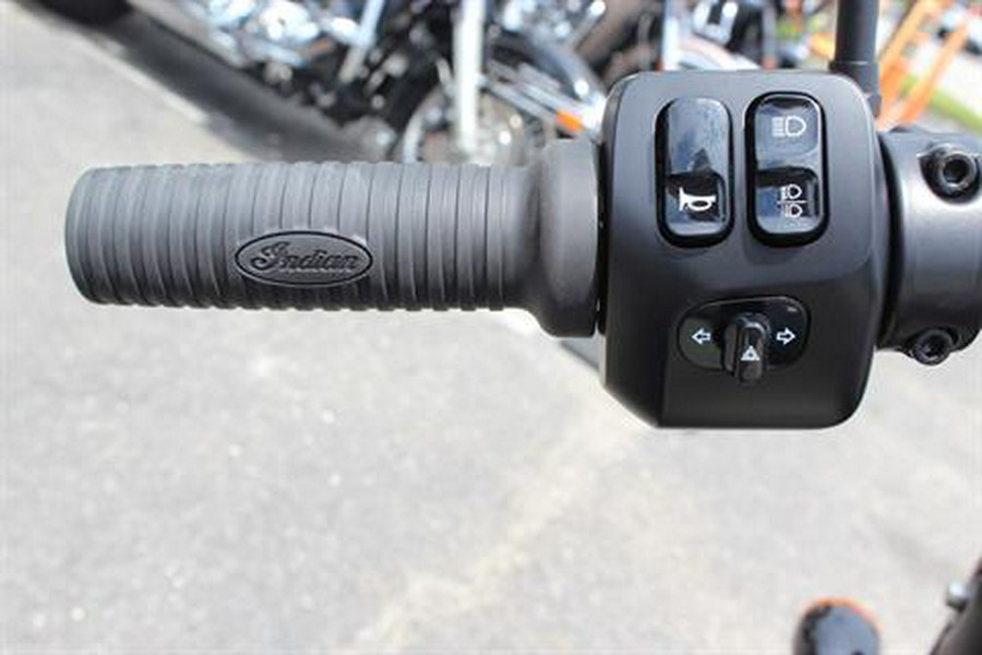 2025 Indian Motorcycle Springfield® Dark Horse®