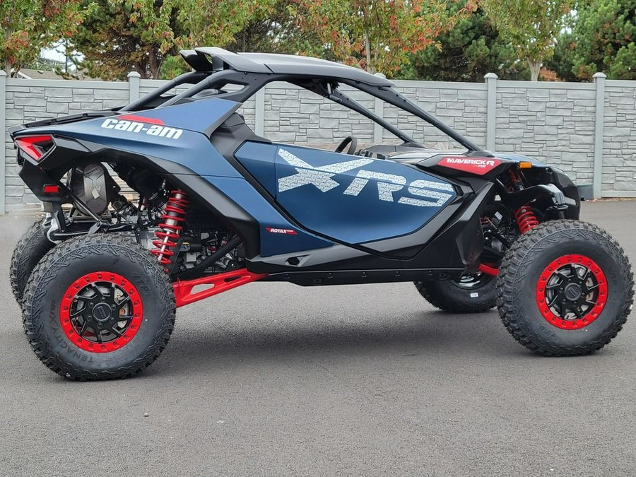 2025 Can-Am® Maverick R X RS Dusty Navy & Legion Red