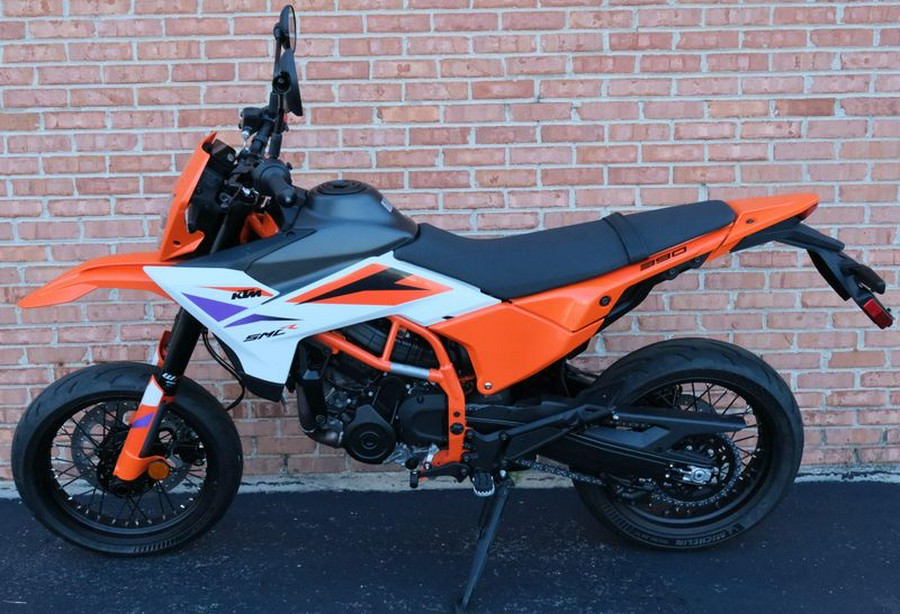 New 2025 KTM 390 SMC-R