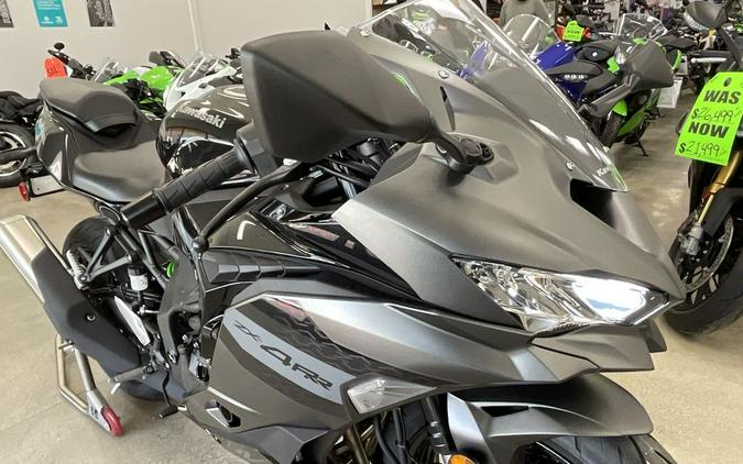 2026 Kawasaki Ninja® ZX™-4RR ABS