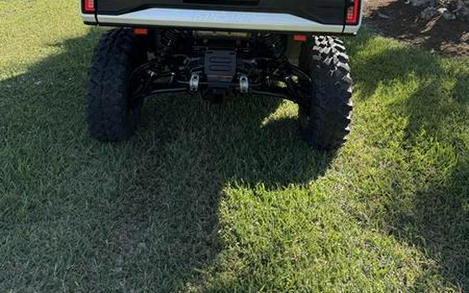 2026 Can-Am® Defender Limited HD11