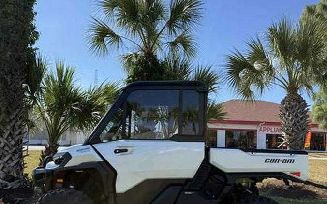 2026 Can-Am® Defender Limited HD11