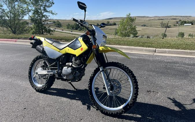 2015 Suzuki DR200S