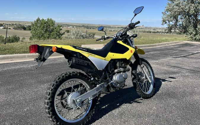 2015 Suzuki DR200S