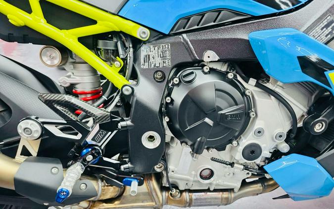 2025 BMW S 1000 R