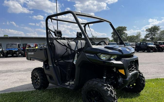 2023 Can-Am® Defender DPS HD10 Timeless Black