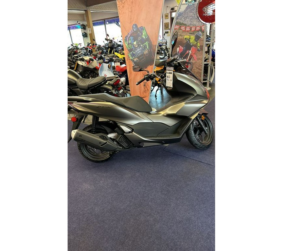 2024 Honda® PCX