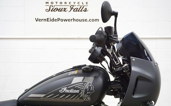 2025 Indian Motorcycle® Sport Chief RT Black Smoke