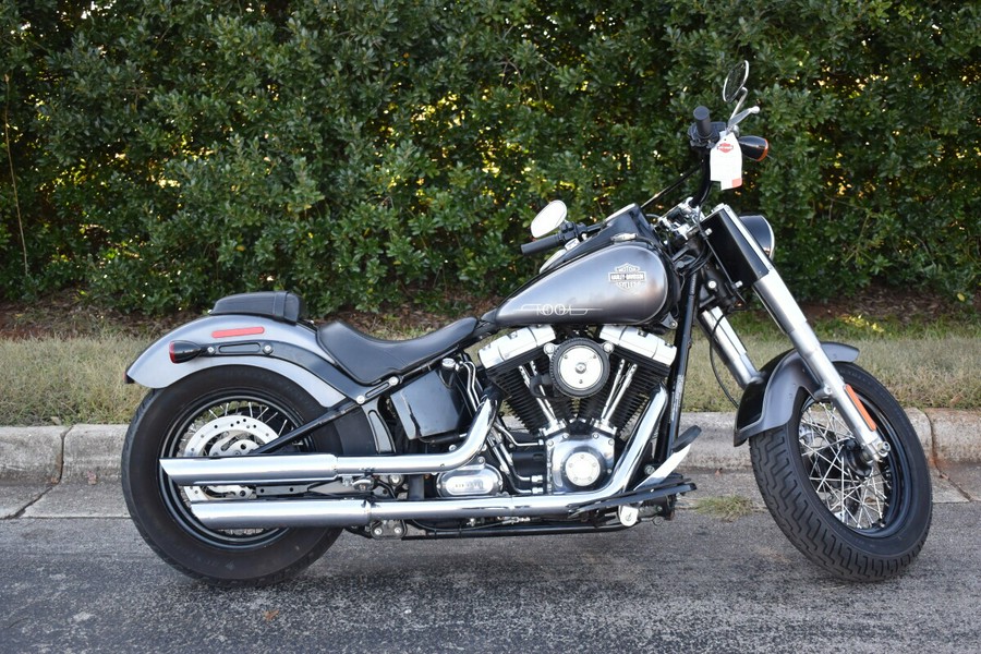 2016 Harley-Davidson® Softail Slim® – Stripped-Down Style