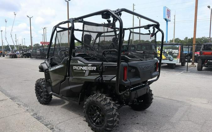 2025 Honda Pioneer 1000-5 Deluxe
