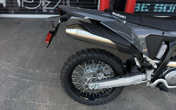 2025 Suzuki DR-Z4SM5