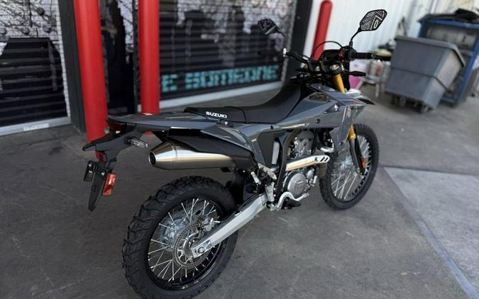 2025 Suzuki DR-Z4SM5