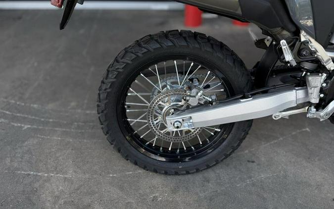 2025 Suzuki DR-Z4SM5