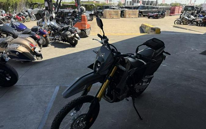 2025 Suzuki DR-Z4SM5