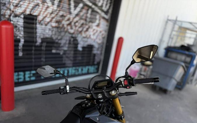 2025 Suzuki DR-Z4SM5