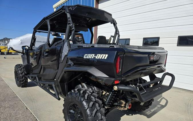 2023 Can-Am® Commander MAX XT 1000