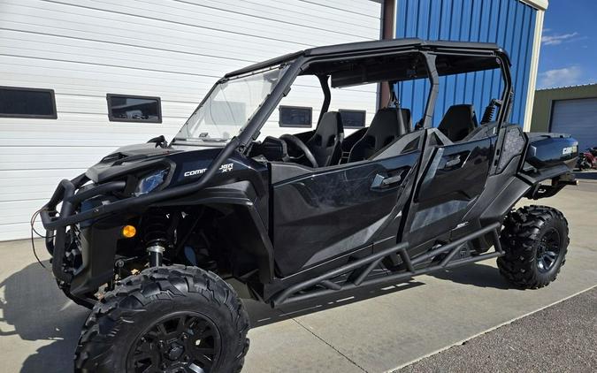 2023 Can-Am® Commander MAX XT 1000
