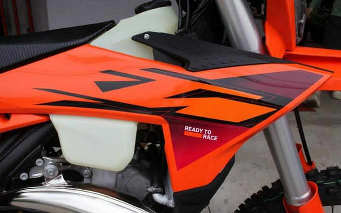 2026 KTM XC 300 W