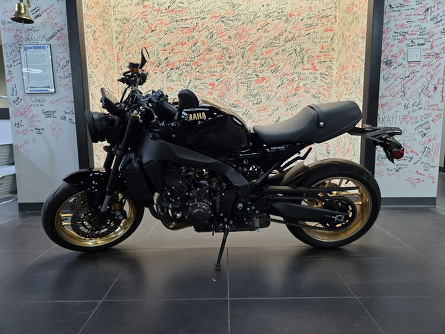 2025 Yamaha XSR 900