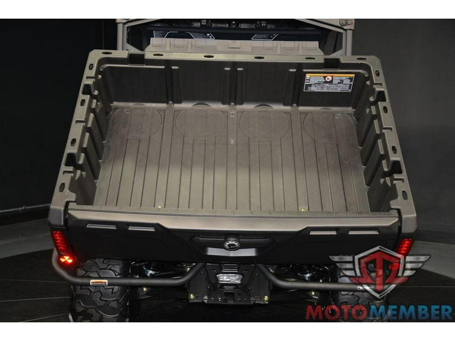 2026 Can-Am Defender DPS HD9 Stealth Black