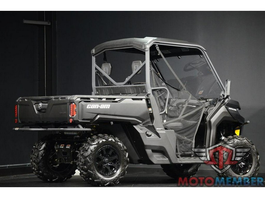 2026 Can-Am Defender DPS HD9 Stealth Black