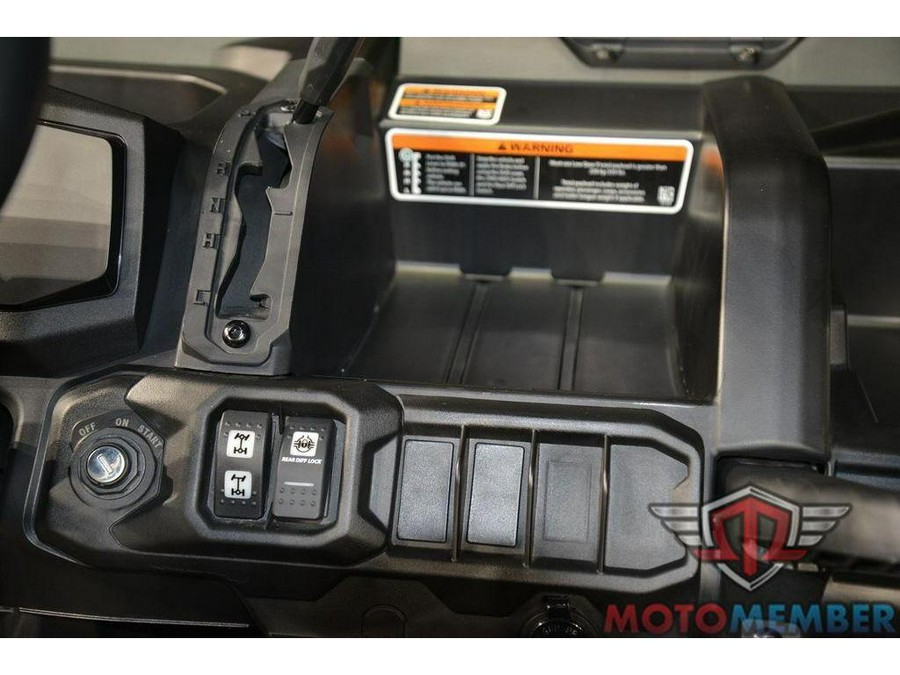 2026 Can-Am Defender DPS HD9 Stealth Black