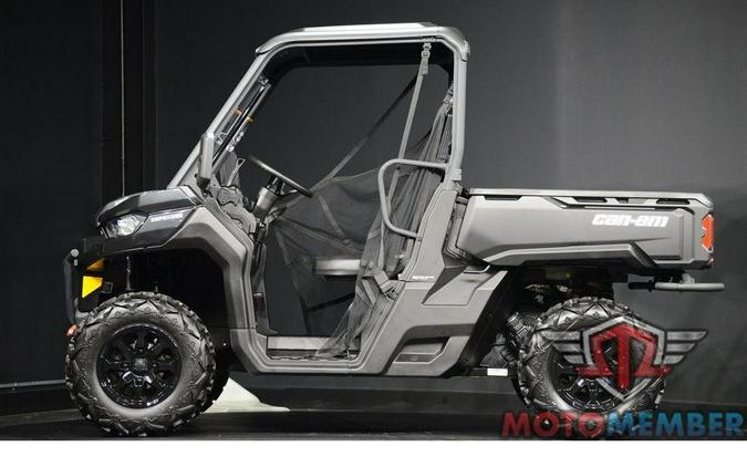 2026 Can-Am Defender DPS HD9 Stealth Black