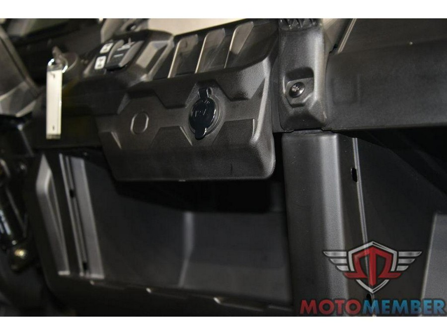 2026 Can-Am Defender DPS HD9 Stealth Black