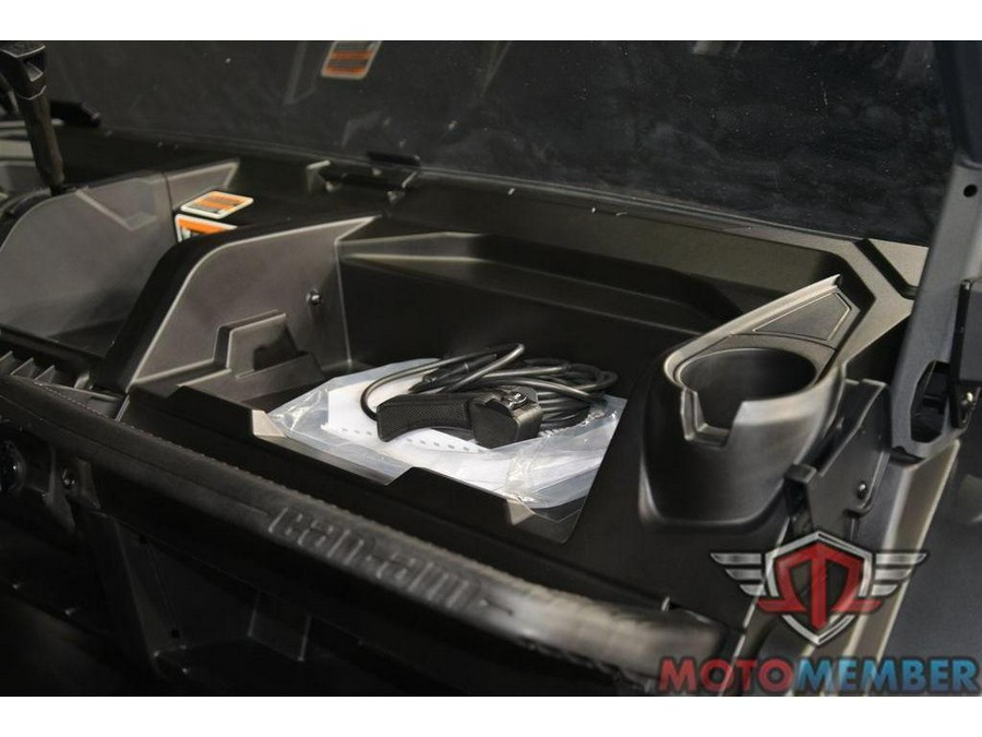 2026 Can-Am Defender DPS HD9 Stealth Black