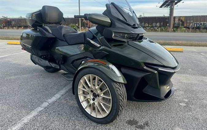 2023 Can-Am Spyder RT Sea-to-Sky