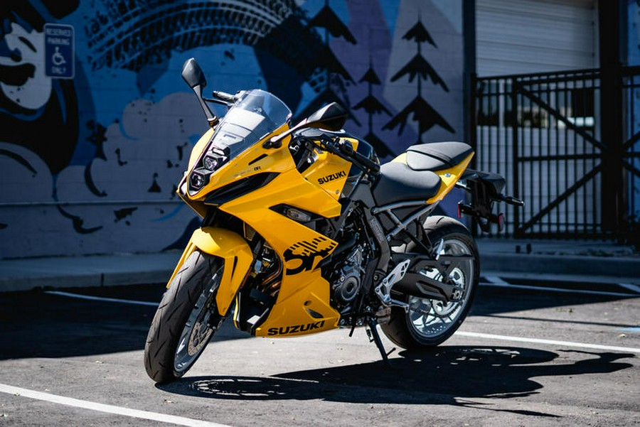 2024 Suzuki GSX-8R