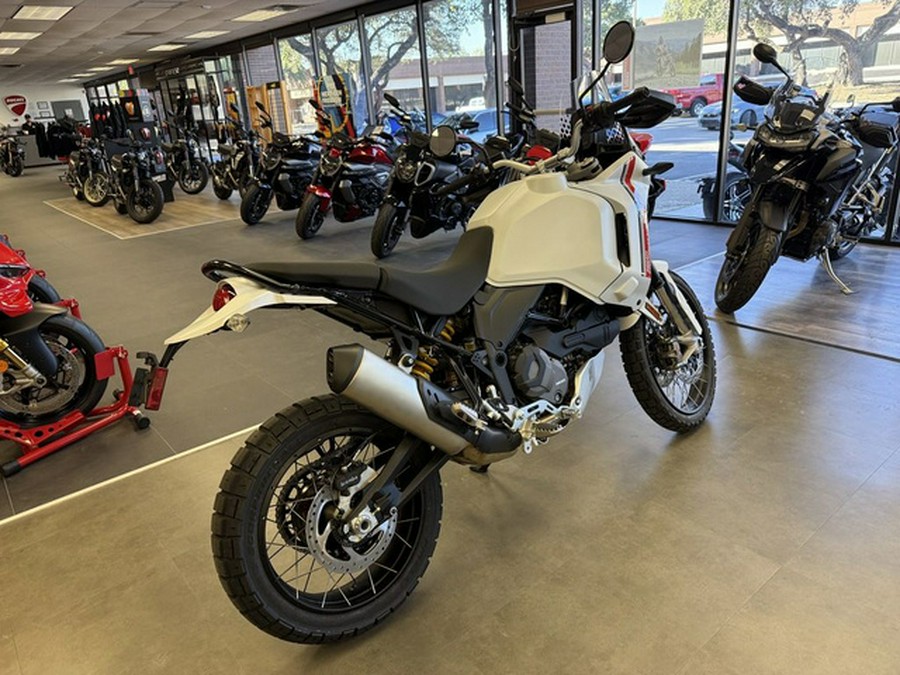 2025 Ducati DesertX