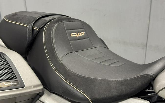 FLHXSE 2023 CVO™ Street Glide®