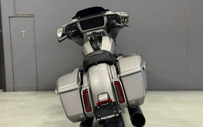 FLHXSE 2023 CVO™ Street Glide®