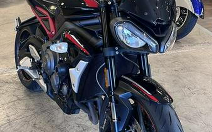 2020 Triumph Street Triple R Low Sapphire Black