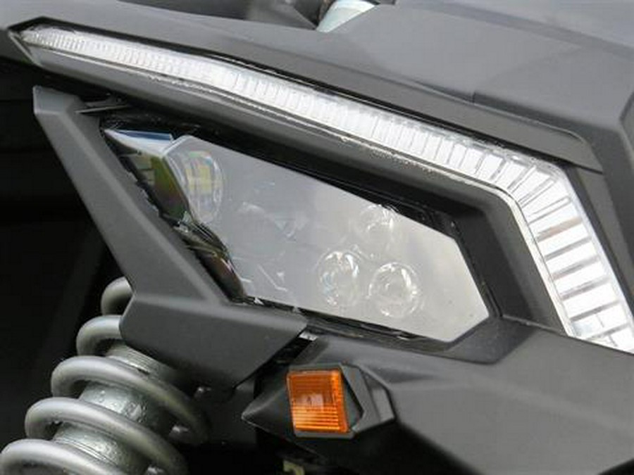 2022 Can-Am Maverick X3 Max X RS Turbo RR with Smart-Shox