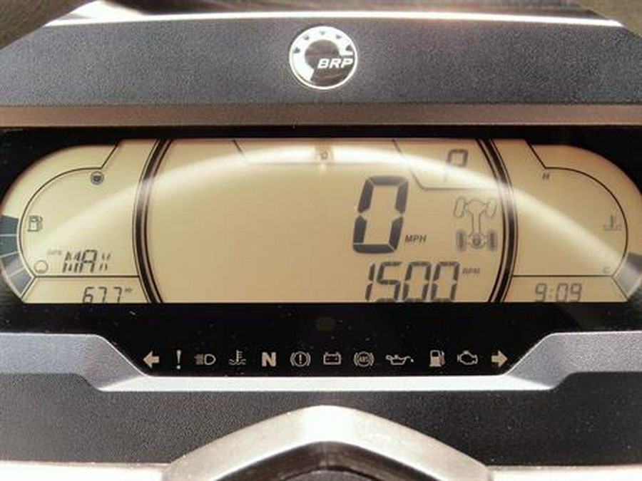 2022 Can-Am Maverick X3 Max X RS Turbo RR with Smart-Shox