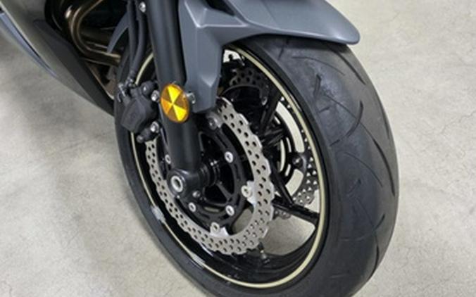 2024 Kawasaki Ninja 650 Metallic Matte Dark GrayMetallic Spark