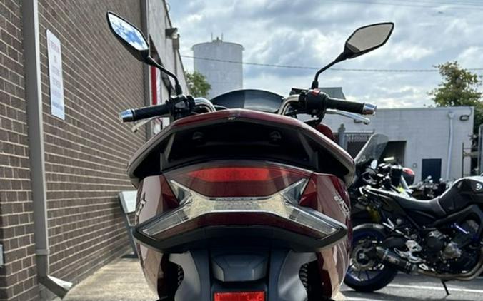 2020 Honda® PCX150