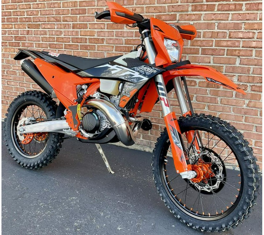 New 2025 KTM XC 300 W Hardenduro