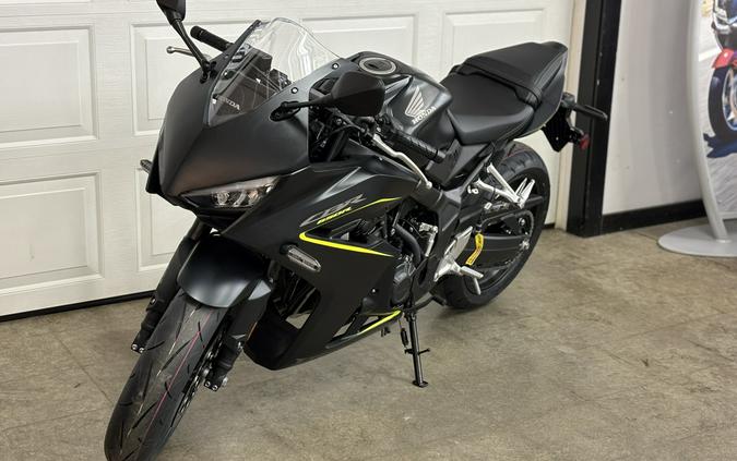 2026 Honda CBR650R E-Clutch