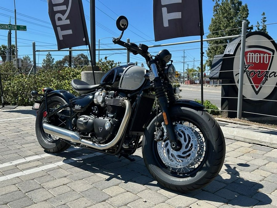 2024 Triumph Bonneville Bobber Jet Black/Ash Gray