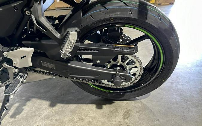 2024 Kawasaki Ninja® 650 KRT Edition ABS