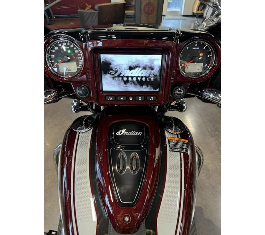 2024 Indian Motorcycle® Chieftain® Limited with Powerband Audio Package Maroon Metallic/Graphics