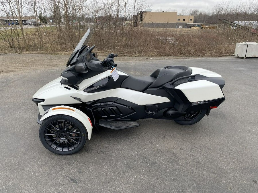 2026 Can-Am® Spyder RT