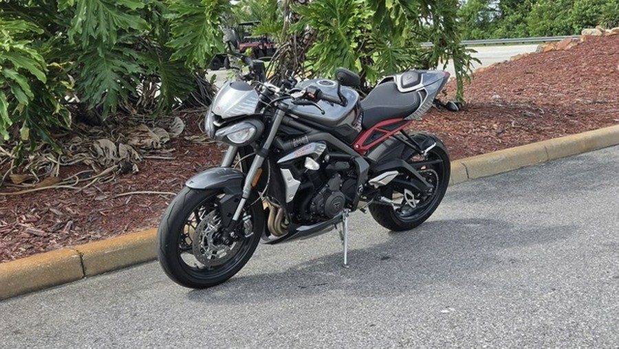2022 Triumph Street Triple RS Silver Ice RS