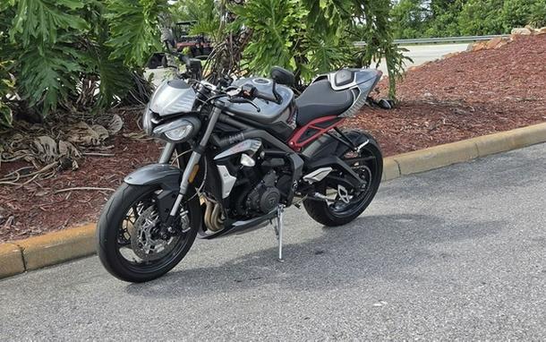 2022 Triumph Street Triple RS Silver Ice RS