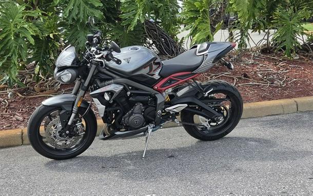 2022 Triumph Street Triple RS Silver Ice RS
