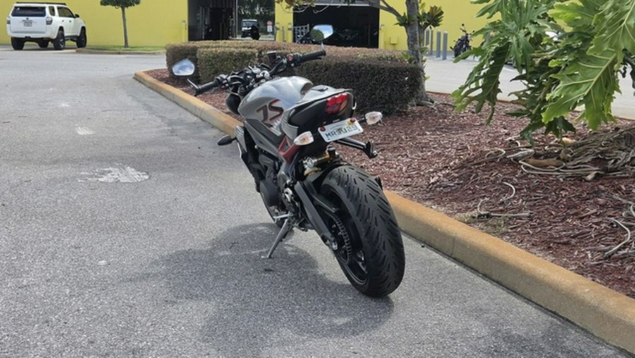 2022 Triumph Street Triple RS Silver Ice RS