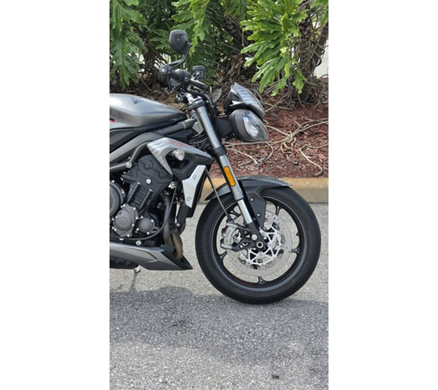 2022 Triumph Street Triple RS Silver Ice RS